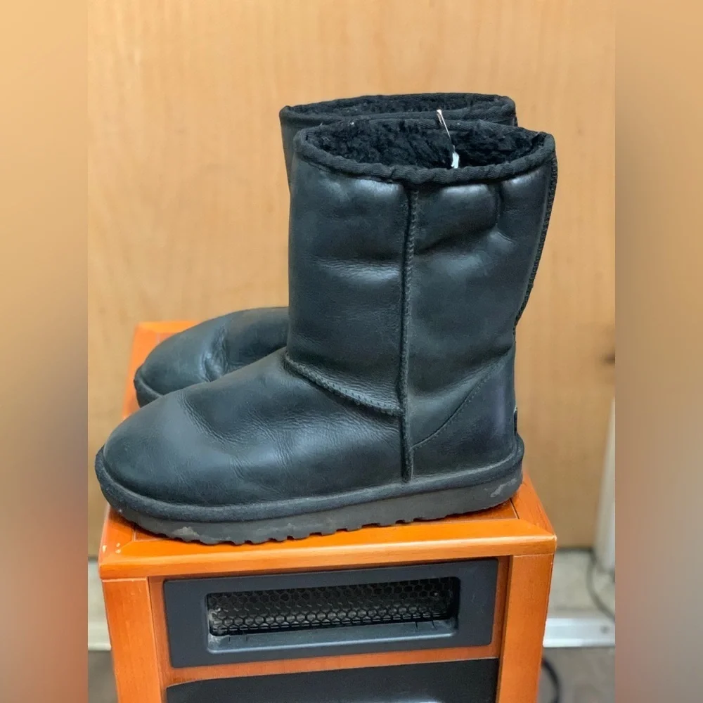 UGG preowned good